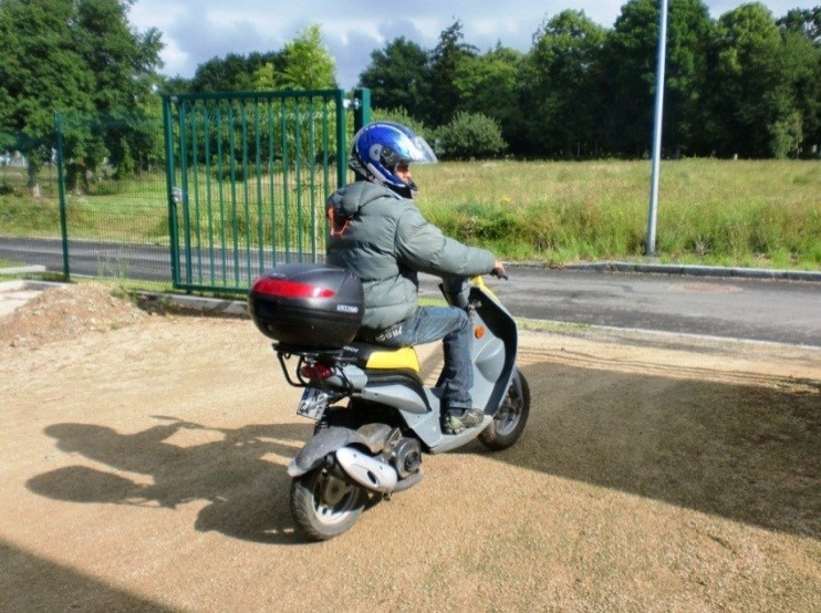 Eurêka Emplois Services - parcours mobilité - location de cyclomoteurs